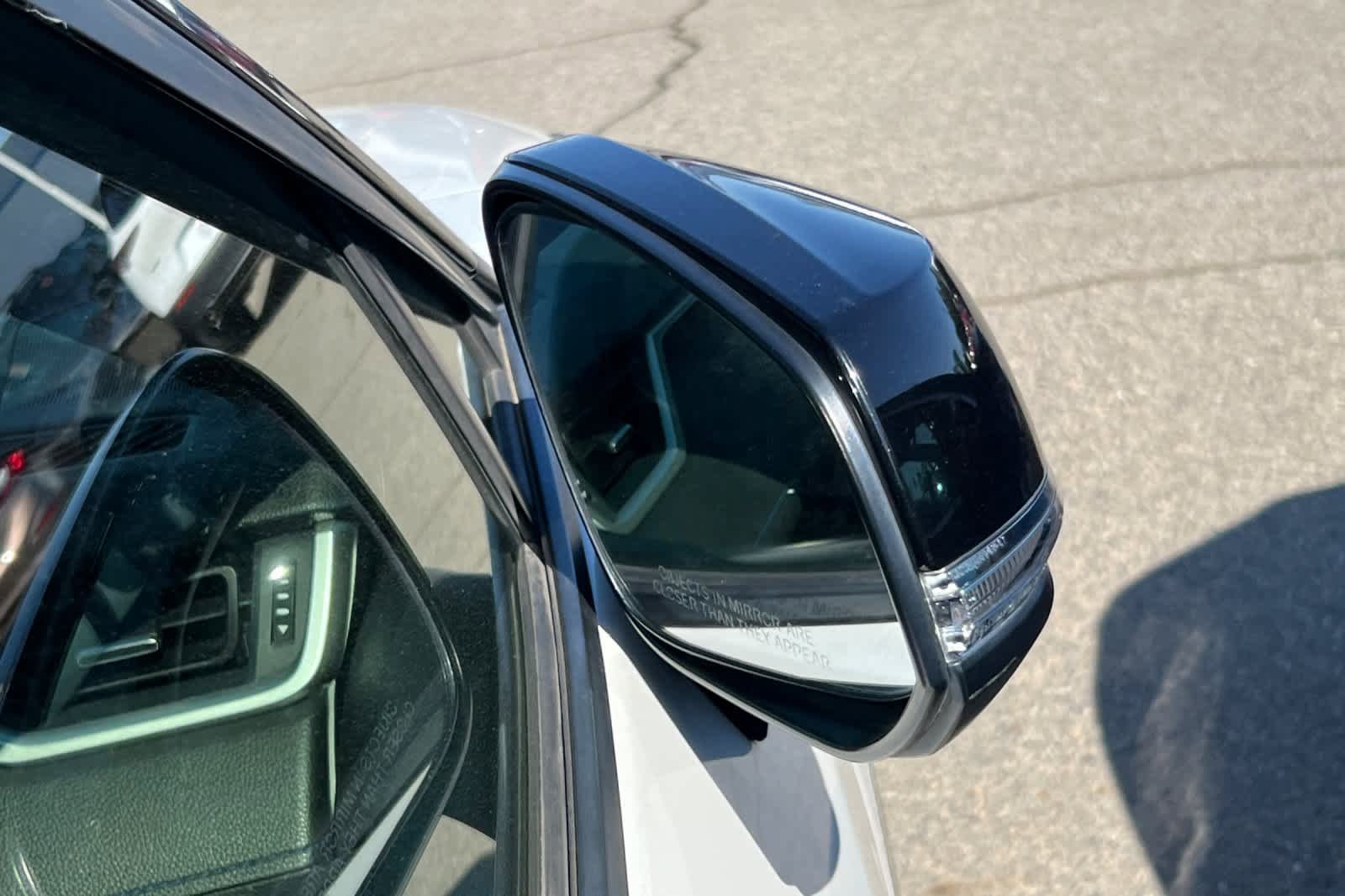 Used 2019 Toyota RAV4 XSE w/ Carpet Mat Package AWD/4WD image 16