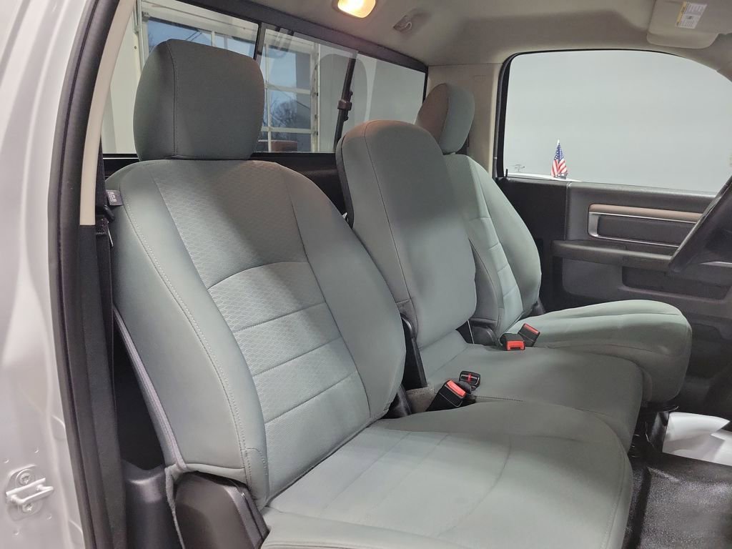 Used 2017 RAM 2500 Tradesman w/ Chrome Appearance Group image 27