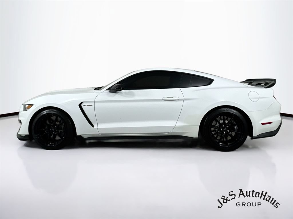 Used 2019 Ford Mustang Shelby GT350 w/ Technology Package RWD image 4