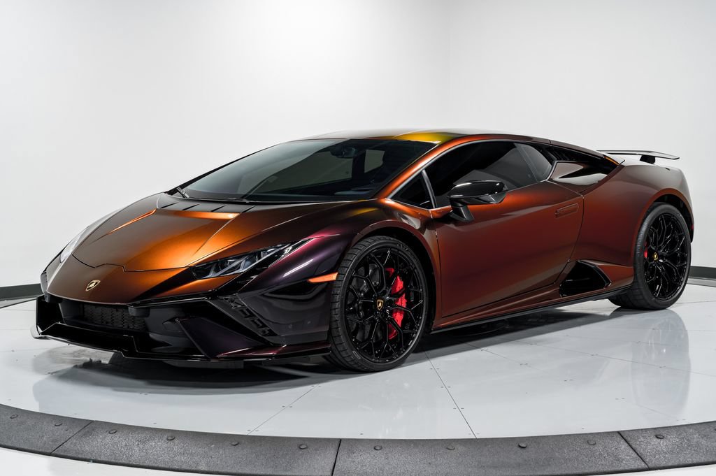 Used 2024 Lamborghini Huracan Tecnica RWD image 7