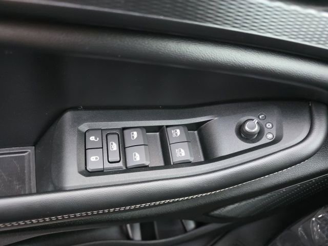 Used 2025 Jeep Grand Cherokee Laredo X image 26