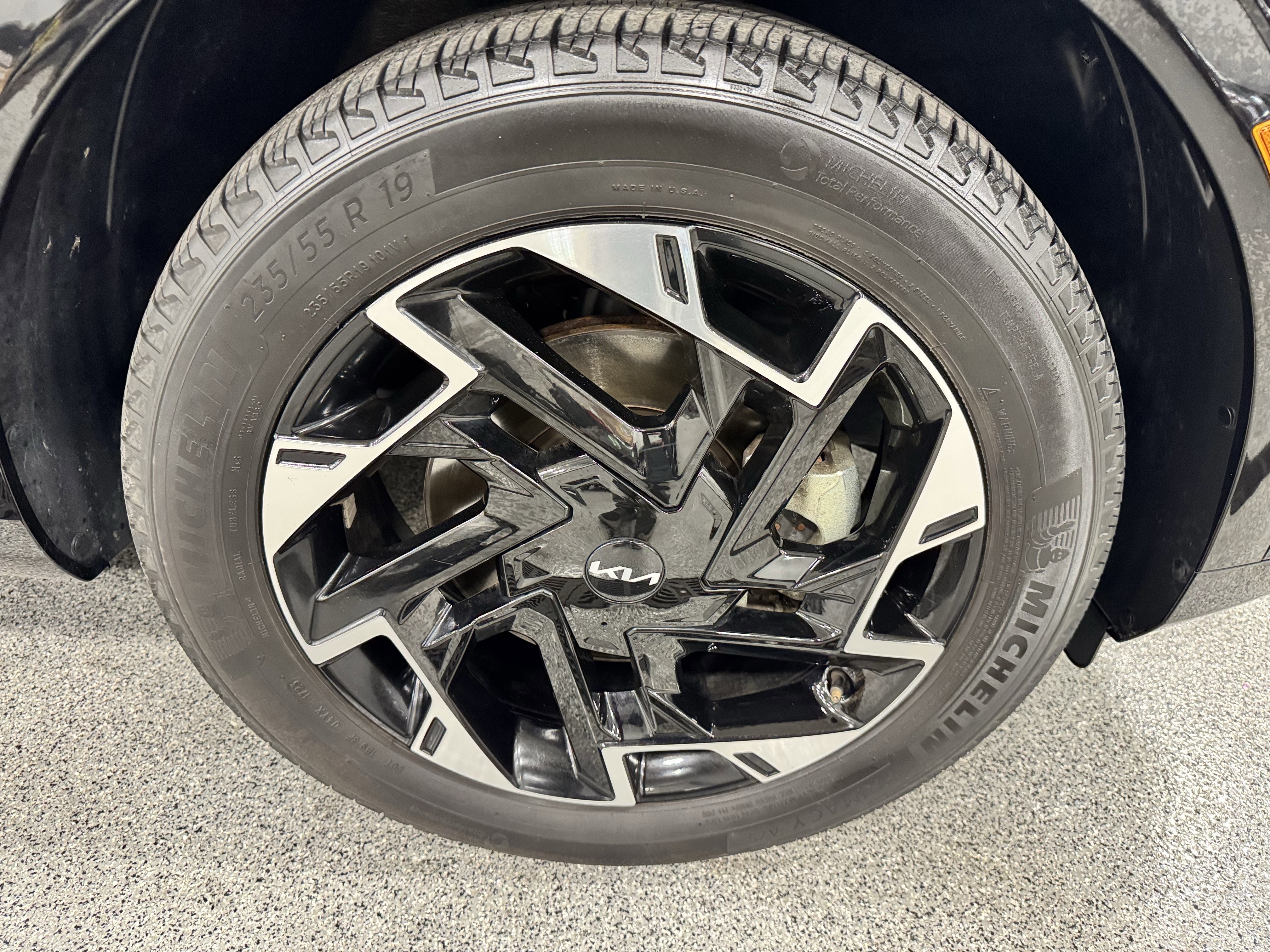 Certified 2023 Kia Sportage SX image 32