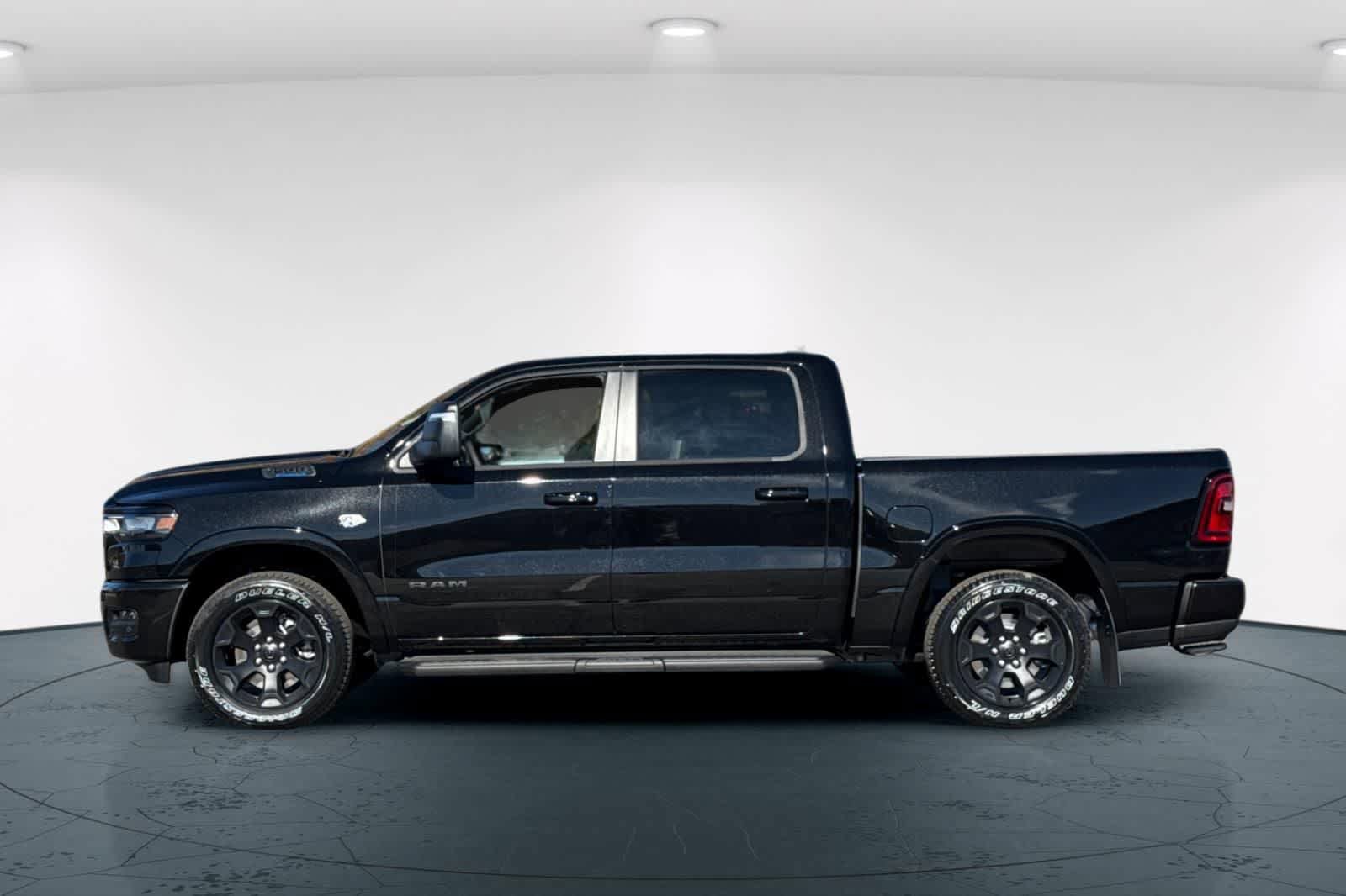 New 2026 RAM 1500 Big Horn AWD/4WD image 9