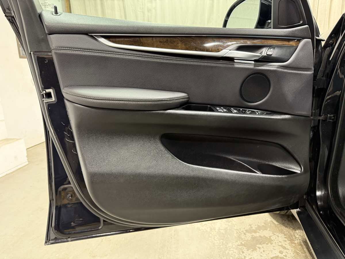 Used 2017 BMW X5 xDrive35i image 8