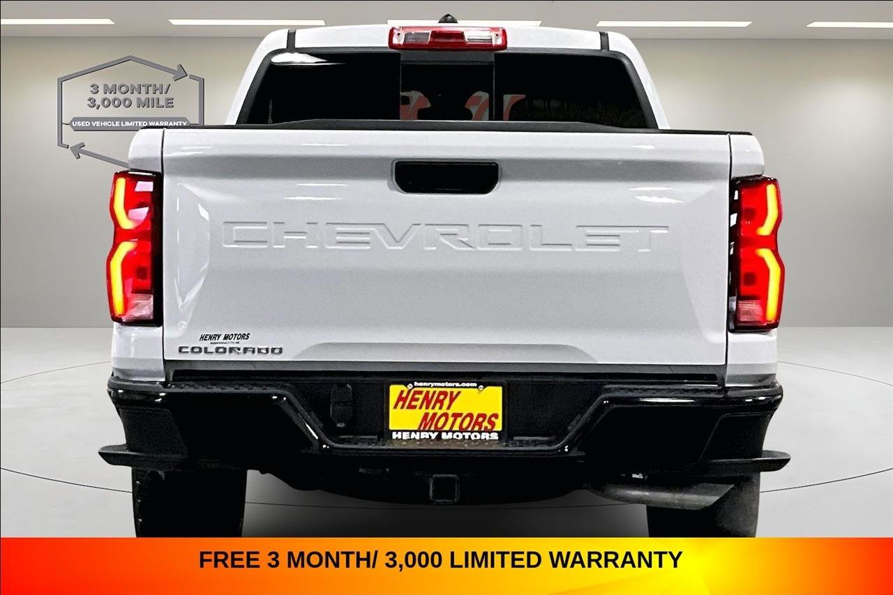 Used 2024 Chevrolet Colorado Z71 w/ Advanced Trailering Package AWD/4WD image 6
