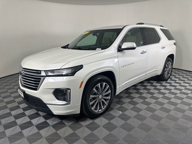 Used 2023 Chevrolet Traverse Premier AWD/4WD image 9