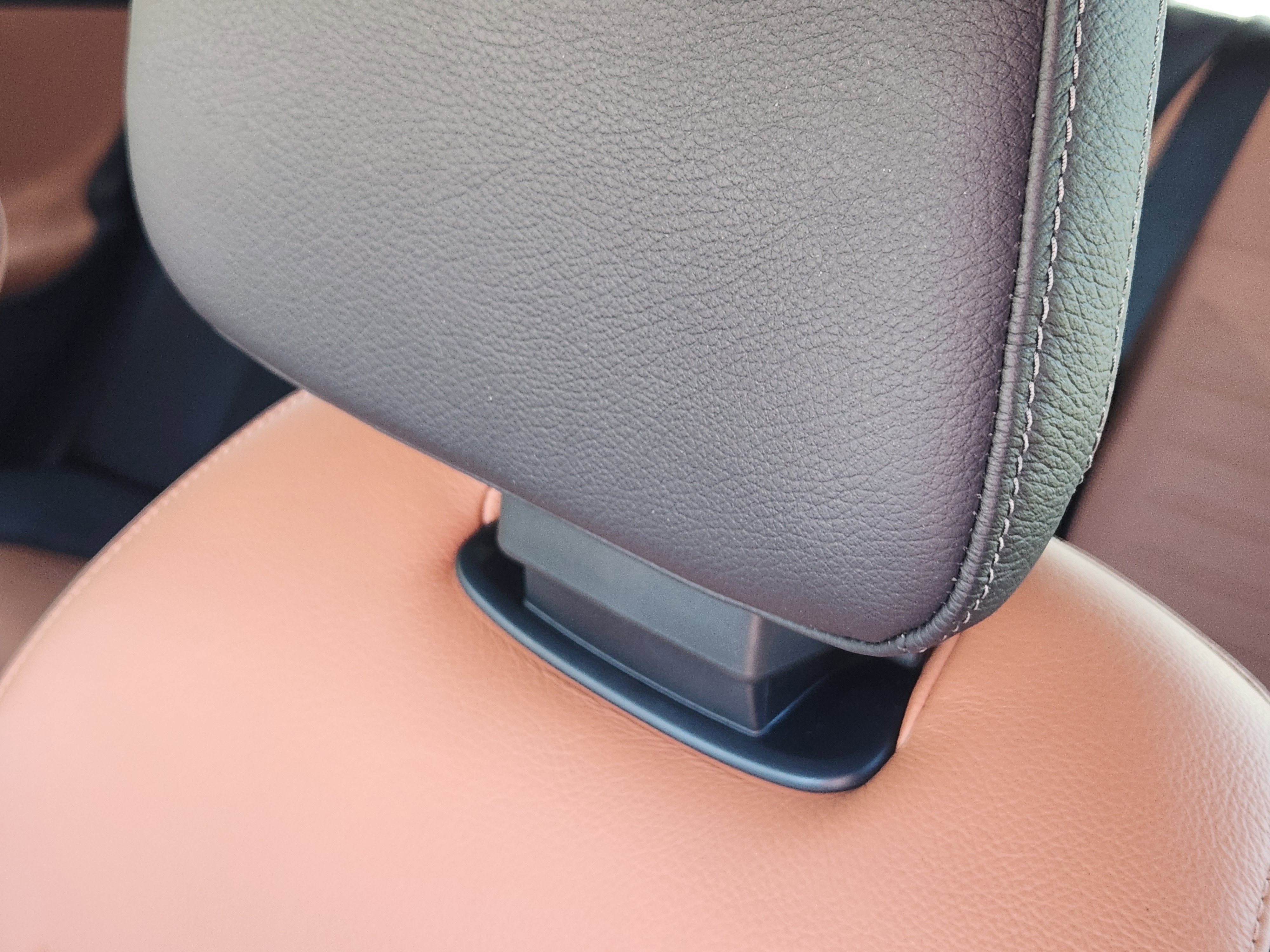 Used 2024 Mercedes-Benz C 300 Sedan image 15