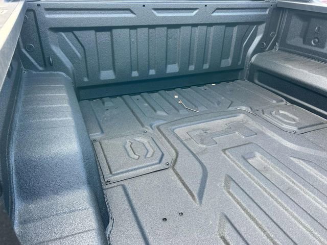 New 2026 GMC Hummer EV 4x4 Crew Cab image 13