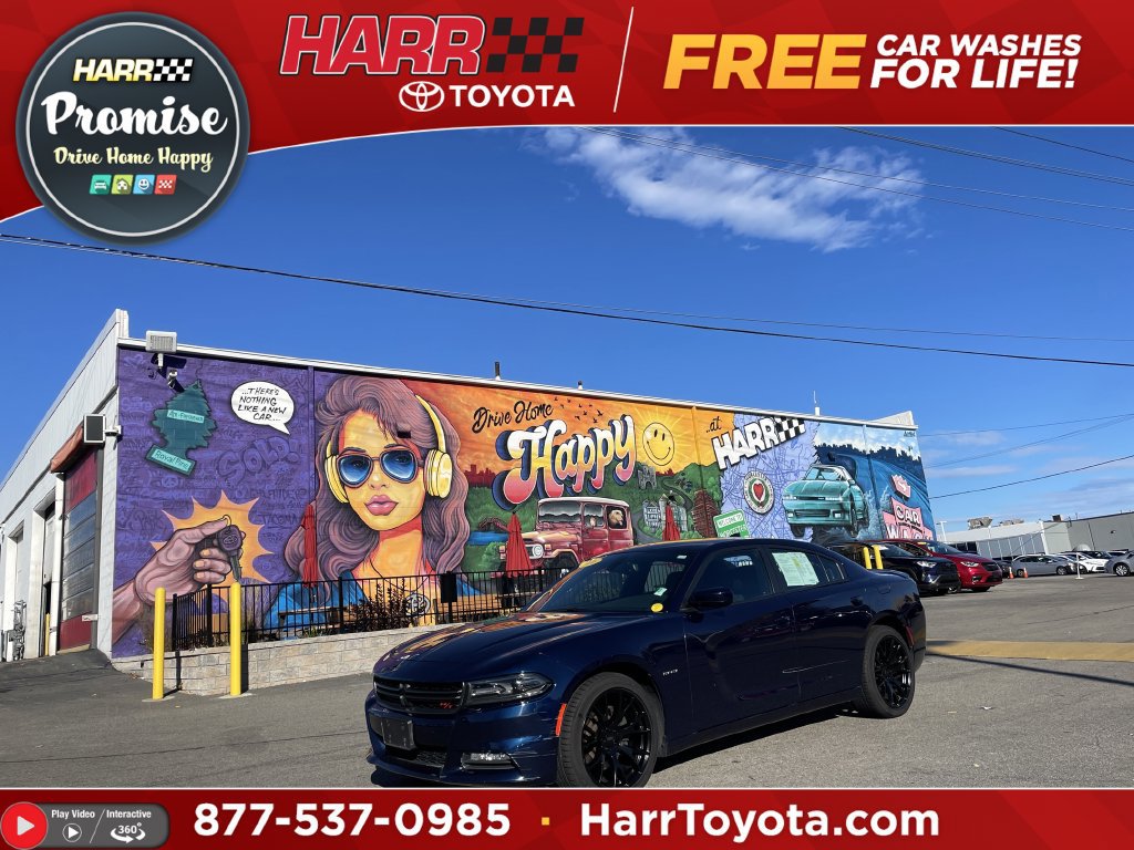 Used 2016 Dodge Charger R/T RWD image 1
