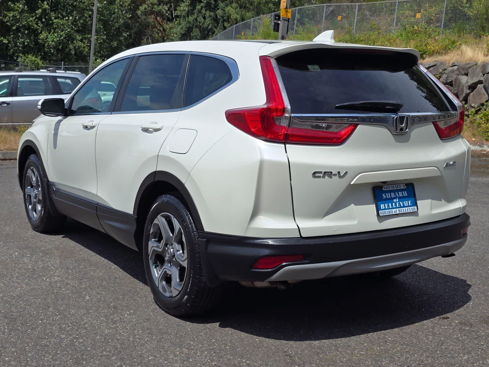 Used 2017 Honda CR-V EX image 4