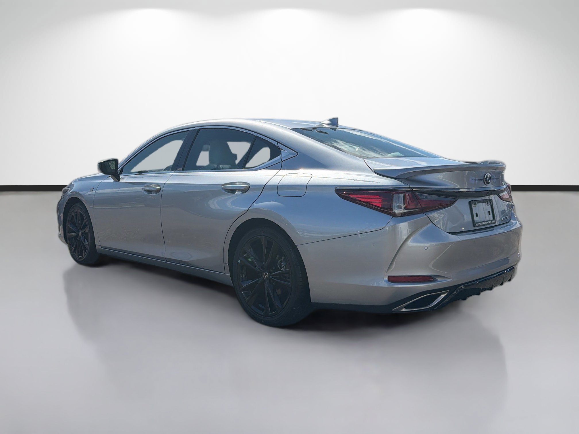 Used 2023 Lexus ES 350 F Sport w/ Accessory Package (Z2) FWD image 5