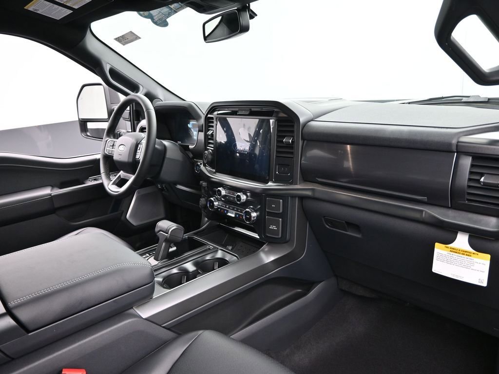 New 2026 Ford F150 Lariat w/ Equipment Group 502A High image 33