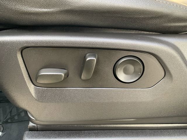 Certified 2022 Chevrolet Silverado 1500 ZR2 w/ Technology Package image 33