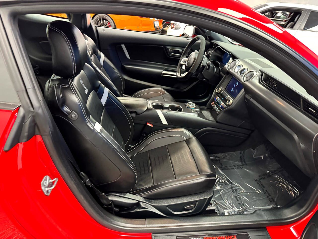 Used 2022 Ford Mustang Shelby GT500 w/ Technology Package image 18