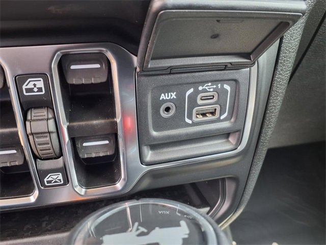 New 2025 Jeep Wrangler Sahara image 8