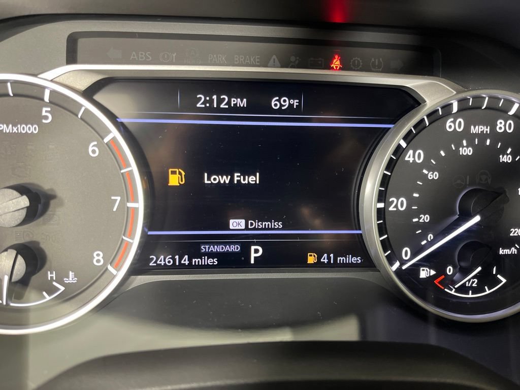 Used 2025 Nissan Rogue SV FWD image 30
