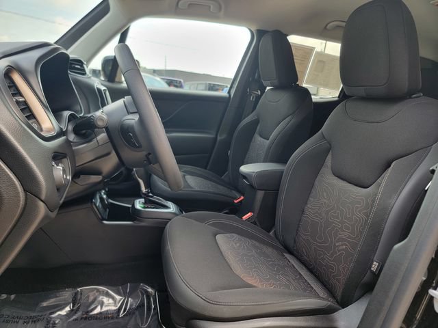 Certified 2023 Jeep Renegade Latitude AWD/4WD image 20