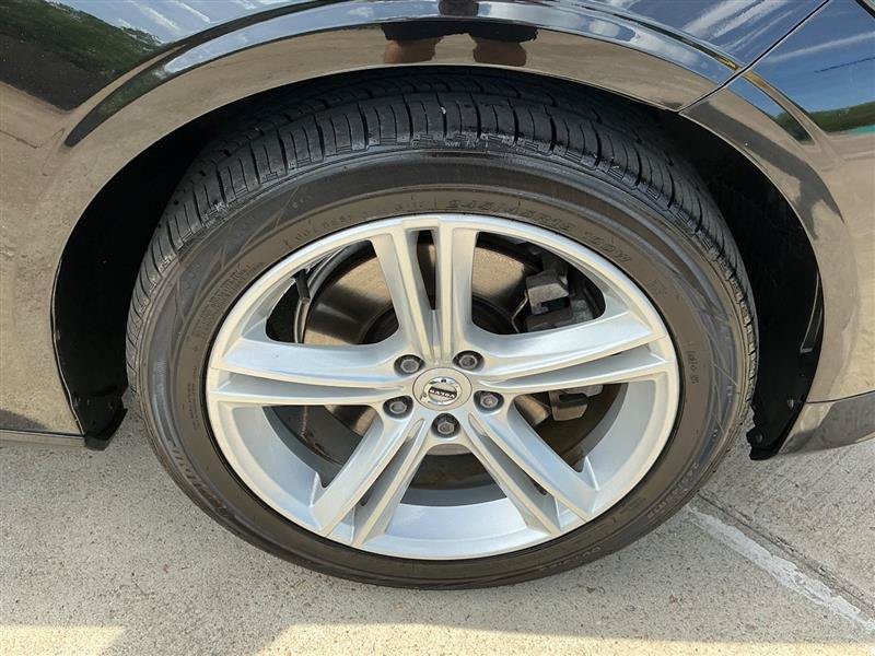 Used 2018 Volvo S90 T5 Momentum w/ Momentum Plus Package FWD image 21