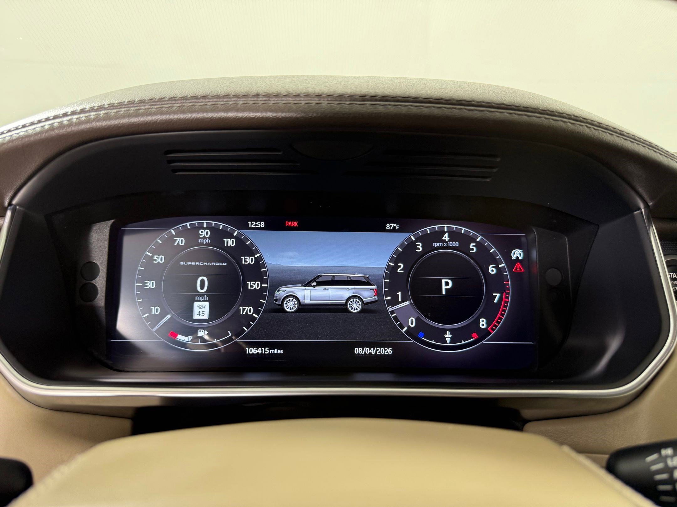 Used 2018 Land Rover Range Rover Long Wheelbase Supercharged image 17