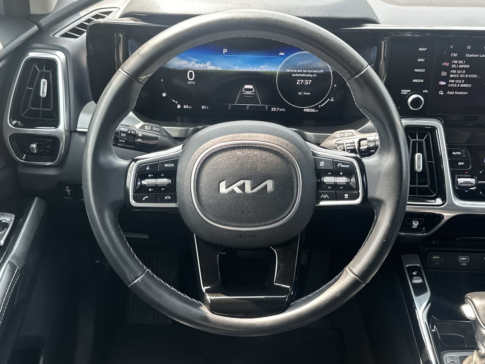 Used 2023 Kia Sorento SX FWD image 19