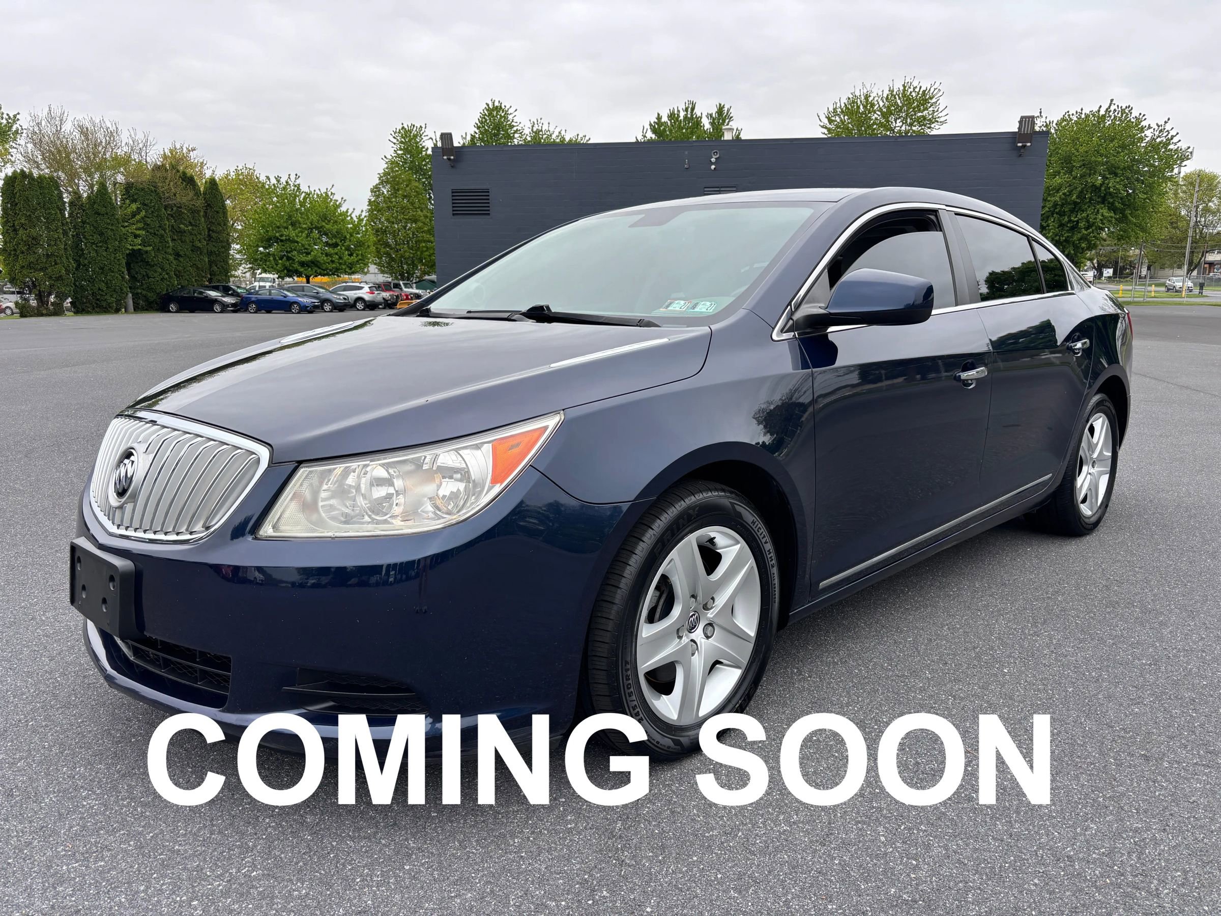 Used 2010 Buick LaCrosse CX FWD image 1