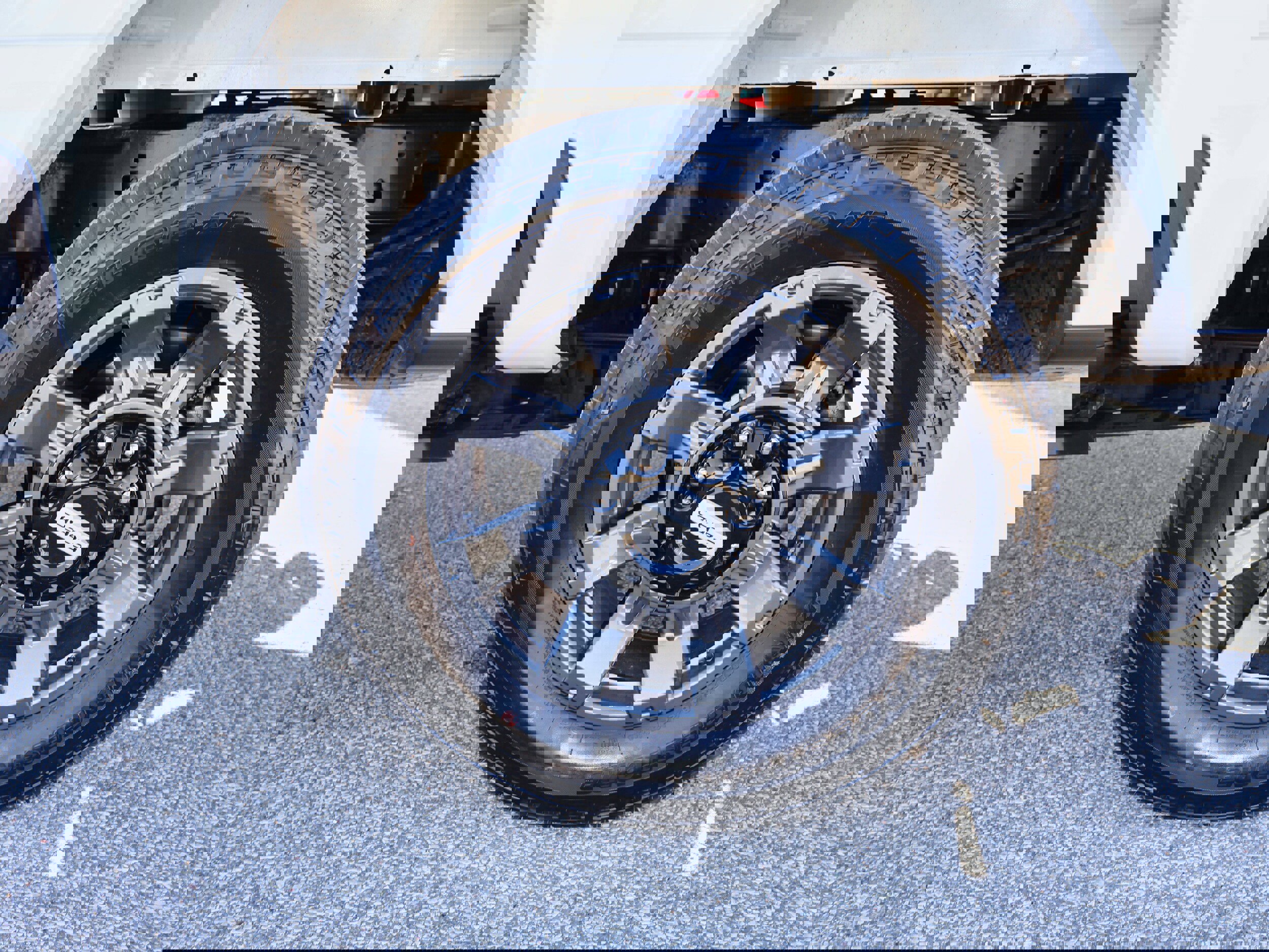 Used 2024 Ford F250 Lariat w/ Sport Appearance Package image 38