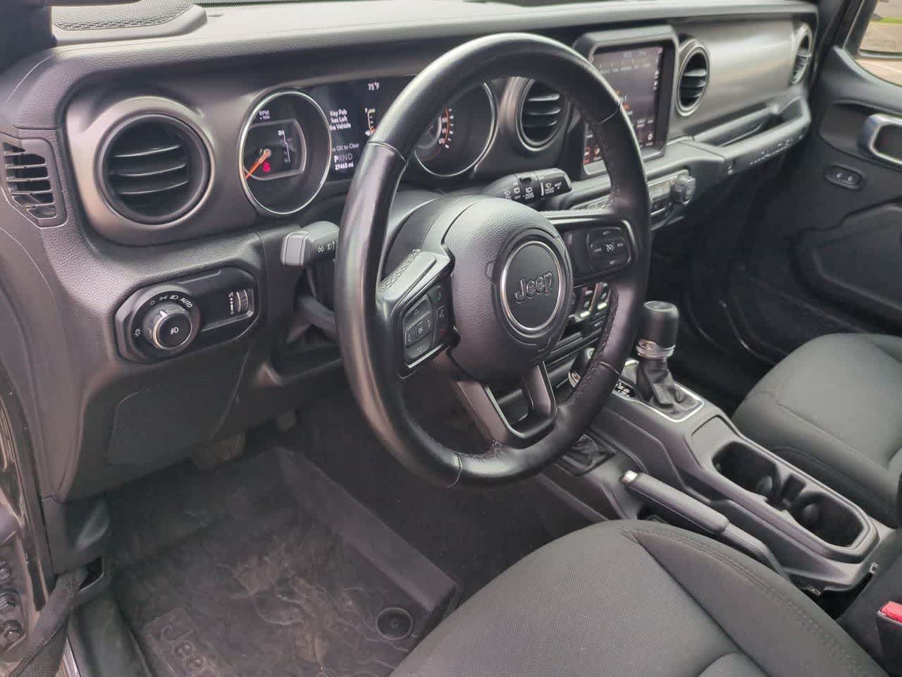 Used 2023 Jeep Wrangler Sport AWD/4WD image 2