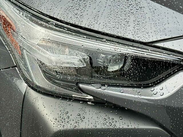 Certified 2025 Subaru Outback image 31