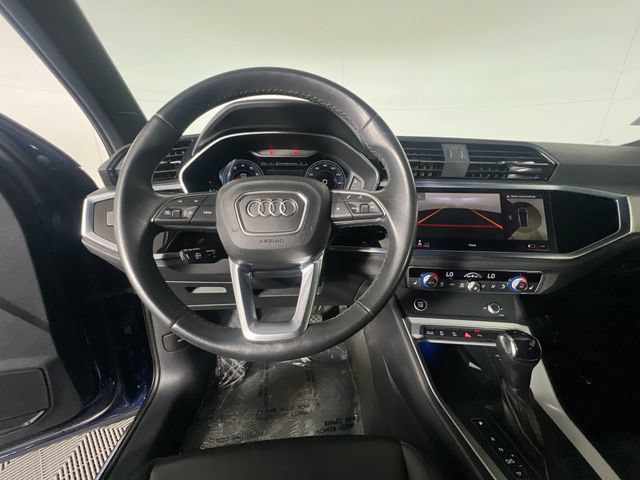 Used 2023 Audi Q3 2.0T Premium Plus w/ Premium Plus Package AWD/4WD image 14