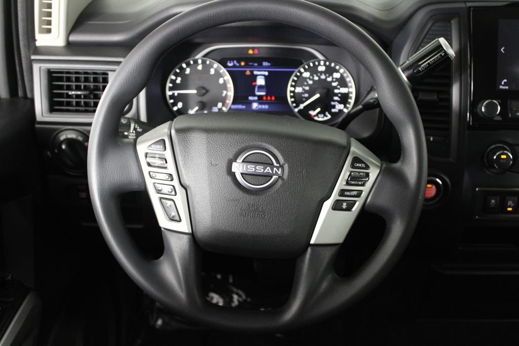 Certified 2023 Nissan Titan SV RWD image 10