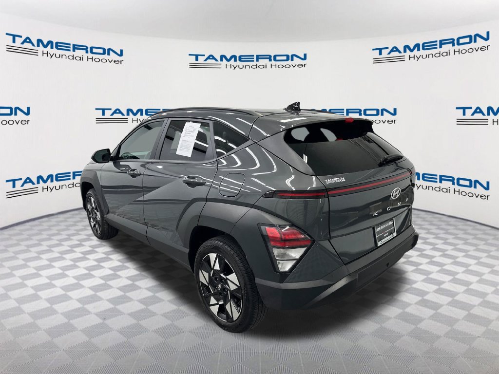 Used 2025 Hyundai Kona SEL AWD/4WD image 3