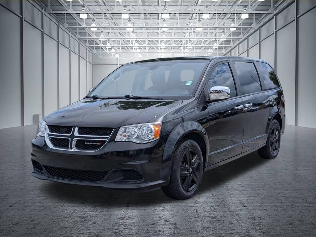 Used 2019 Dodge Grand Caravan SE w/ UConnect Hands-Free Group FWD image 3