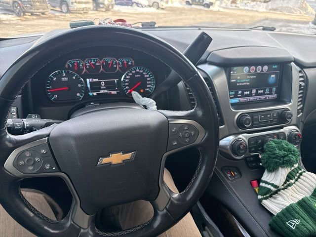 Used 2019 Chevrolet Suburban LT w/ LT Signature Package image 2