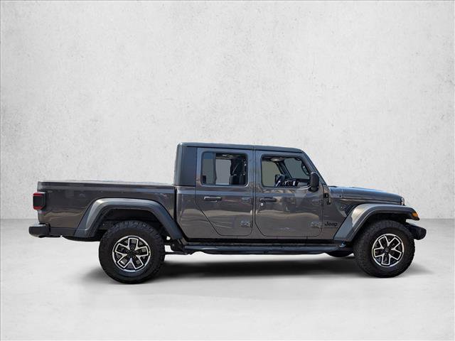 Used 2020 Jeep Gladiator Sport w/ Quick Order Package 24S AWD/4WD image 5