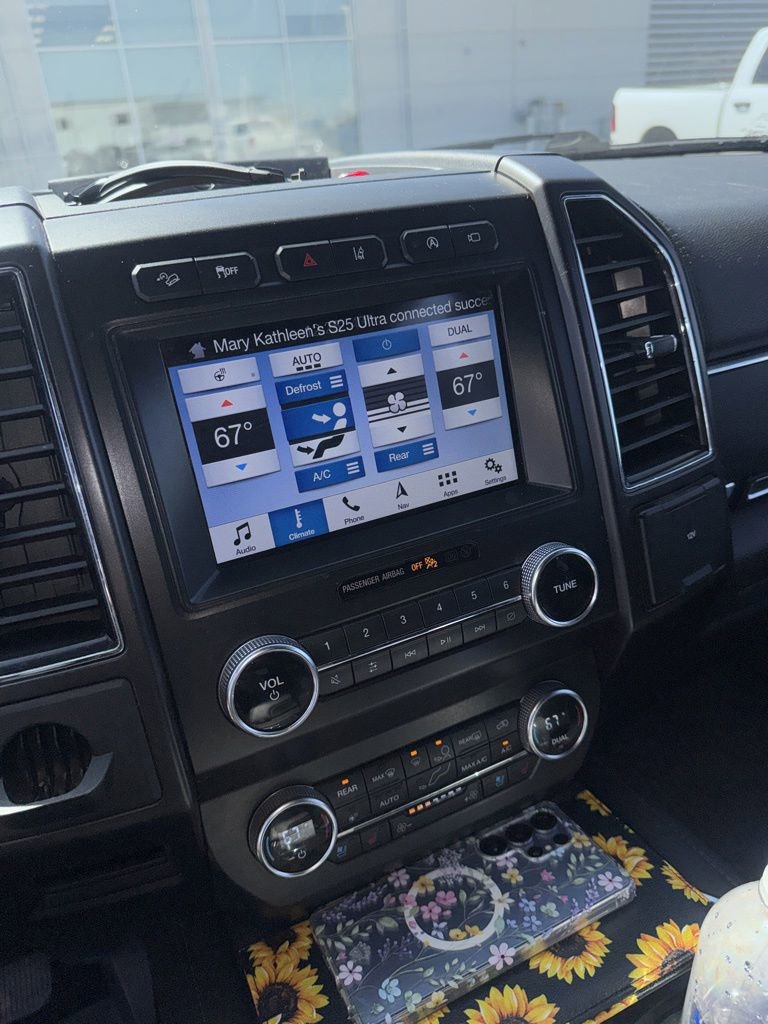 Used 2019 Ford Expedition Max Limited w/ Equipment Group 302A AWD/4WD image 14