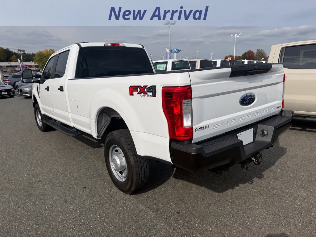 Used 2017 Ford F250 XL w/ Power Equipment Group AWD/4WD image 3