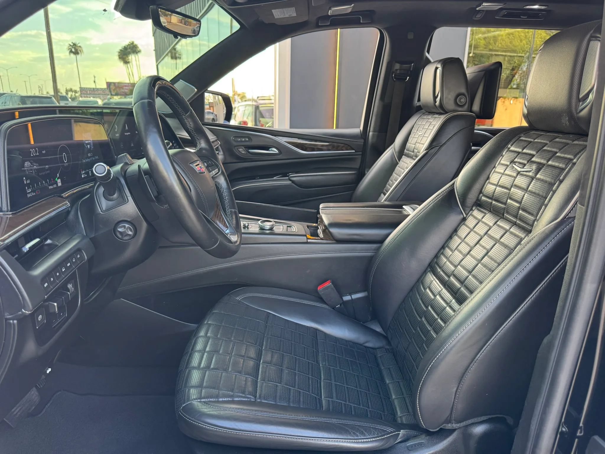 Used 2021 Cadillac Escalade Sport Platinum AWD/4WD image 15