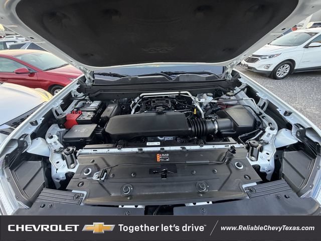 Used 2026 GMC Canyon AT4X AWD/4WD image 37
