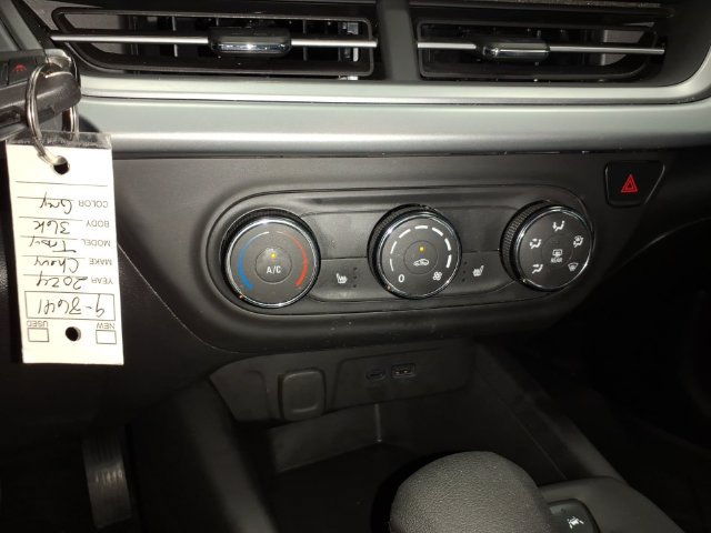 Certified 2024 Chevrolet Trax LS w/ LS Convenience Package FWD image 19
