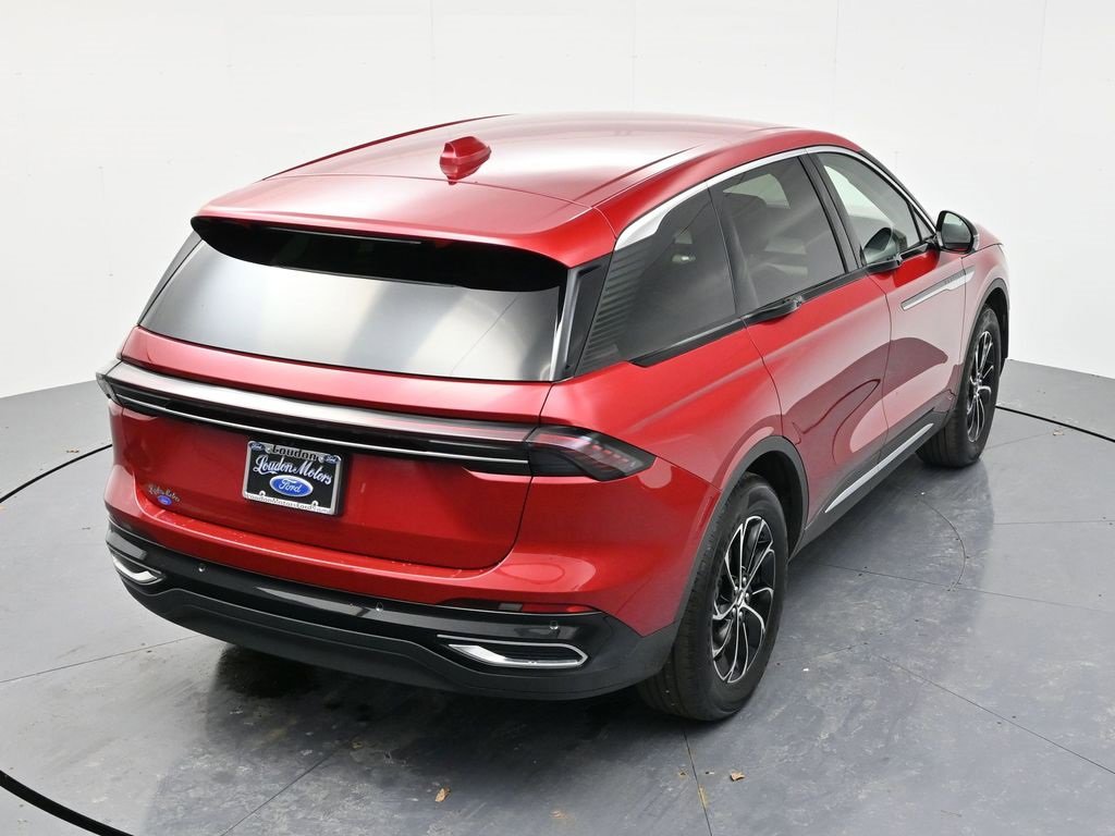 Used 2025 Lincoln Nautilus Premier image 41