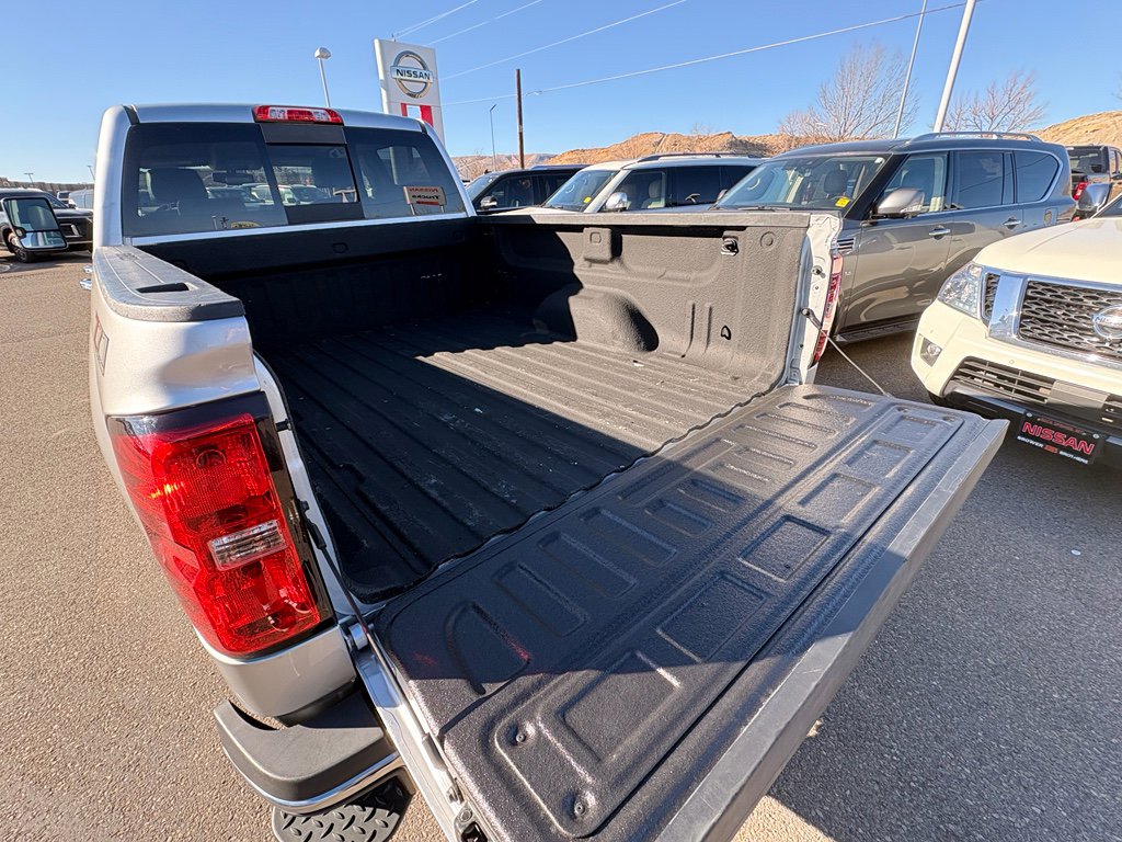 Used 2018 Chevrolet Silverado 3500 LTZ w/ Duramax Plus Package image 10
