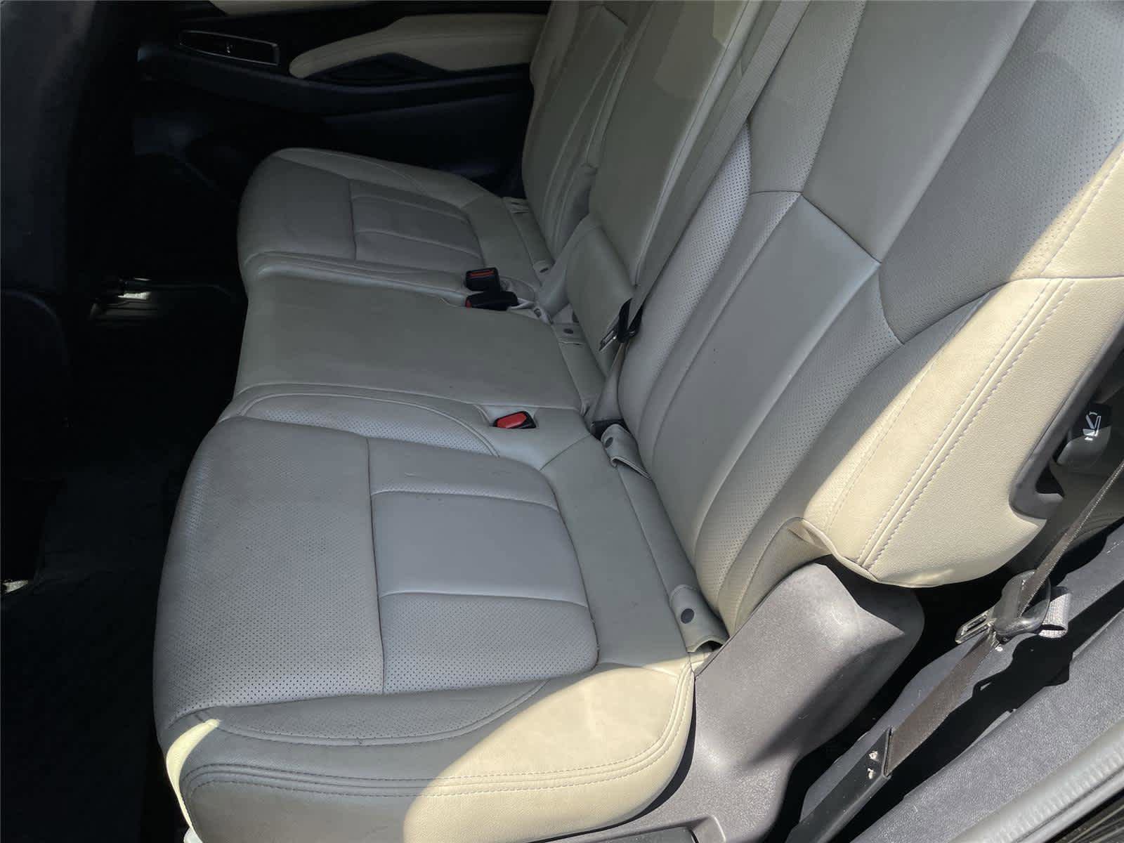 Used 2023 Subaru Ascent Limited image 14