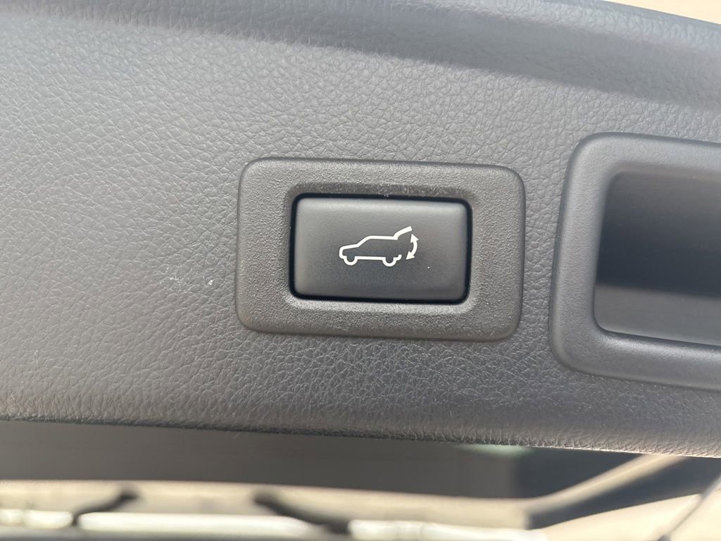 Used 2015 Subaru Forester 2.0XT Touring w/ Eyesight & Navigation System AWD/4WD image 45