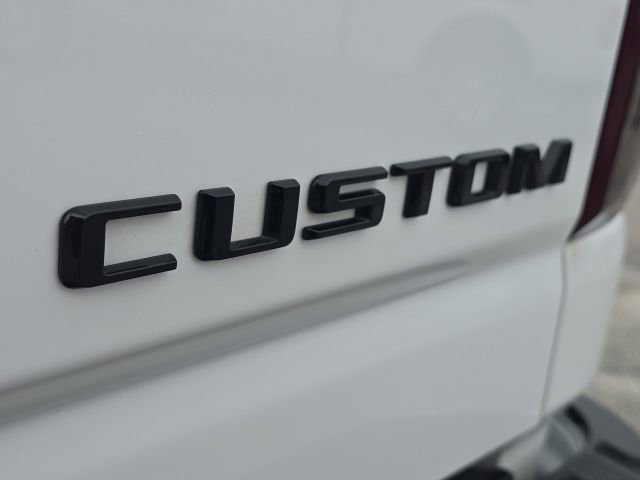Used 2025 Chevrolet Silverado 2500 Custom w/ Custom Value Package AWD/4WD image 11