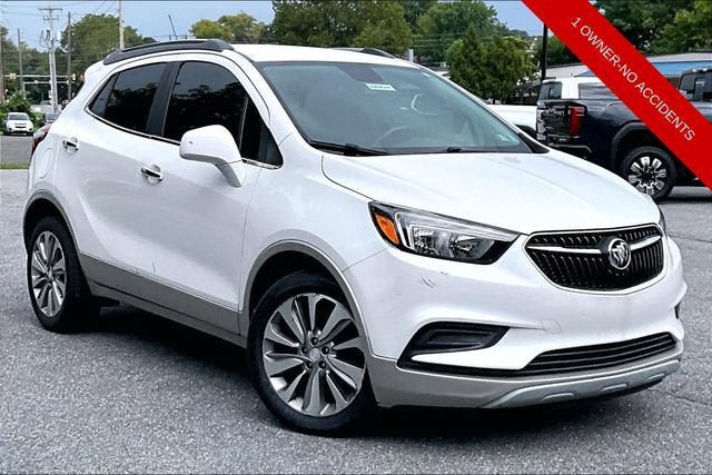 Used 2020 Buick Encore Preferred FWD image 2