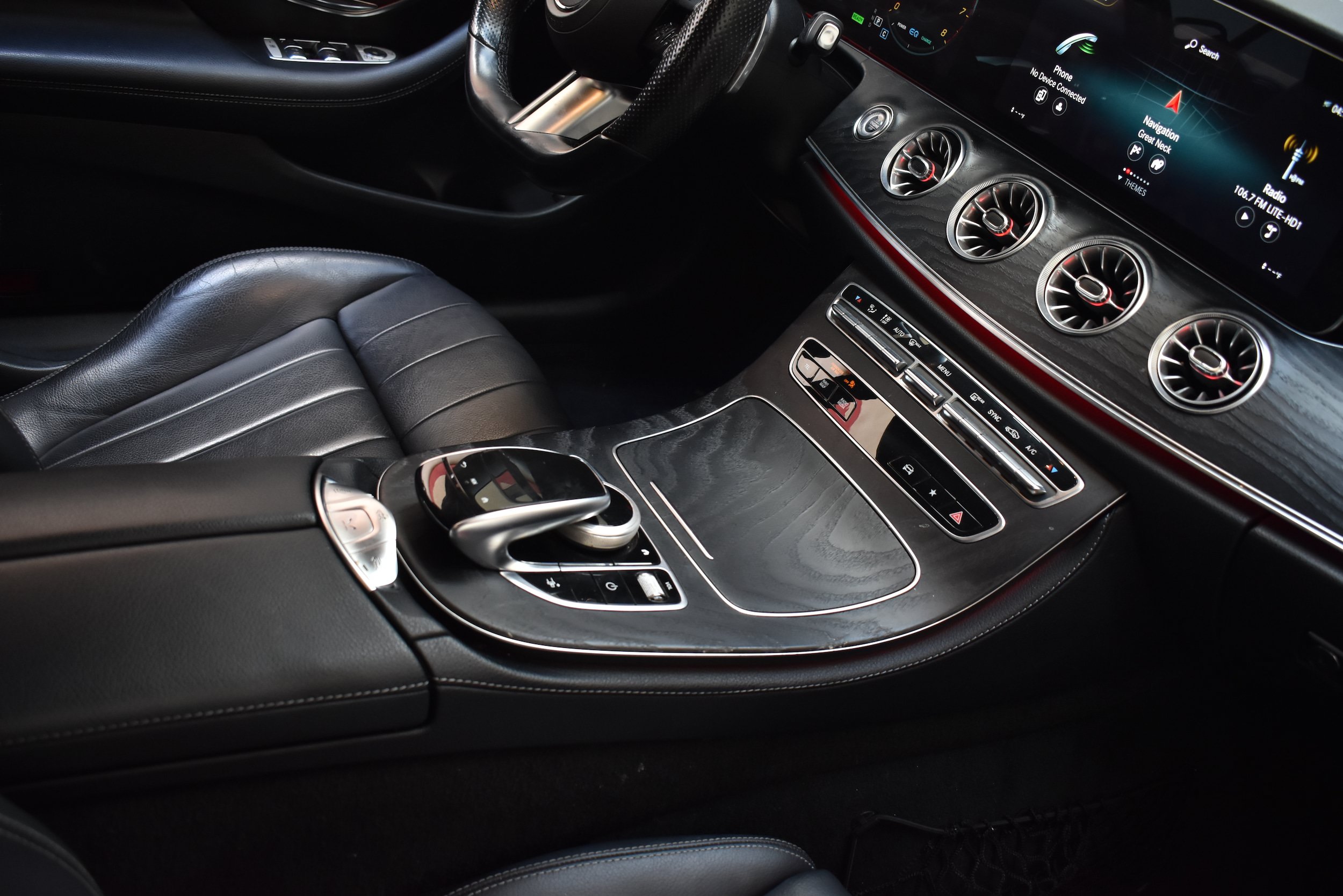 Used 2021 Mercedes-Benz E 450 4MATIC Cabriolet w/ AMG Line image 29