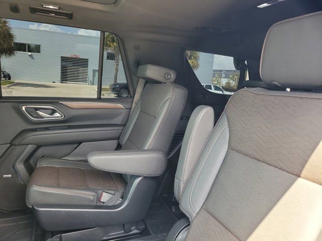 Used 2024 Chevrolet Tahoe High Country w/ Premium Package 2 RWD image 11