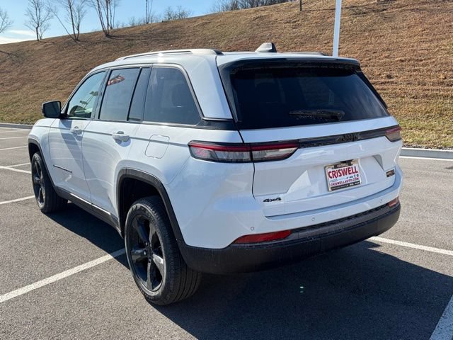 New 2026 Jeep Grand Cherokee Limited w/ Limited Altitude Package AWD/4WD image 5