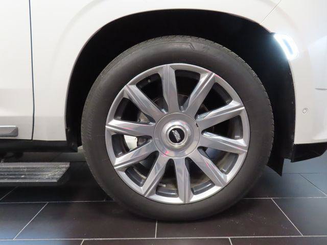 Certified 2022 Cadillac Escalade Premium Luxury Platinum AWD/4WD image 44