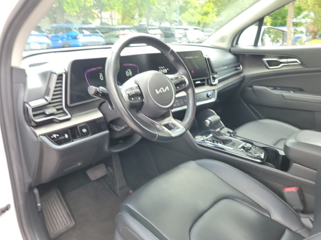 Certified 2024 Kia Sportage EX FWD image 17